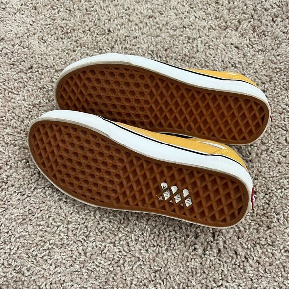 Vans Old Skool in mustard - Picture 3 of 3